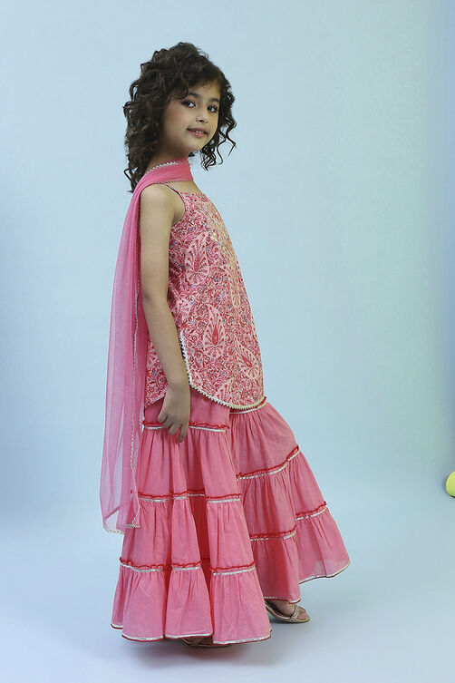 Pink Cotton Gathered Suit Set image number 5