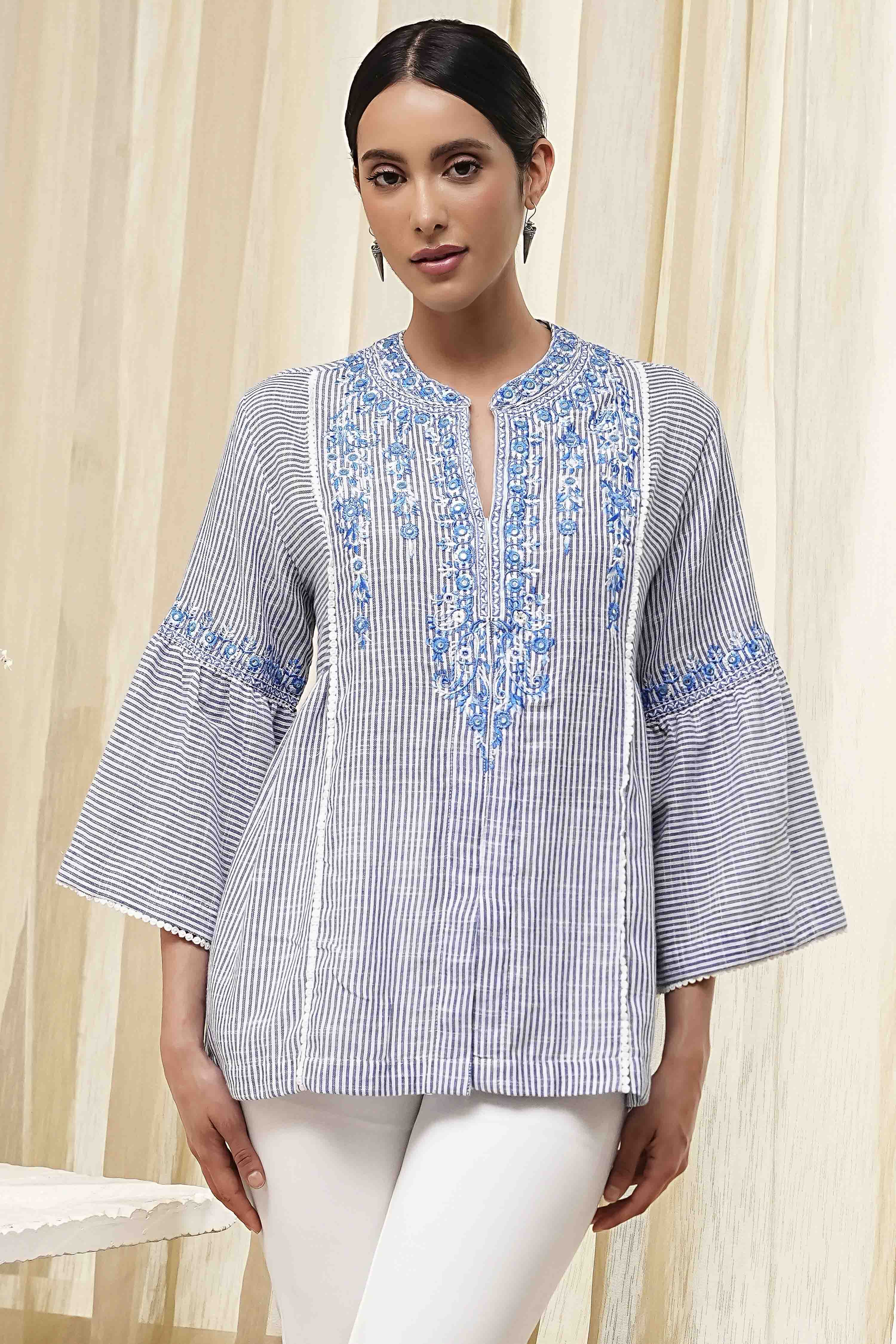 Blue Cotton Striped Straight Short Kurta image number 5