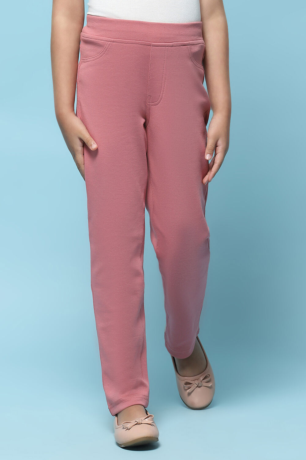 Onion Pink Cotton Lycra Skinny Jeggings image number 4