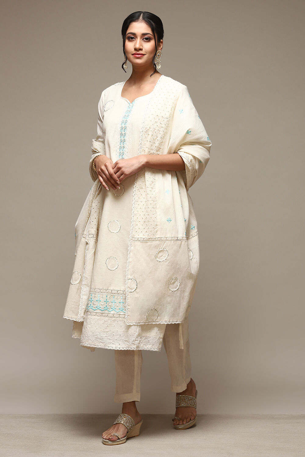 Off White Cotton Schiffly Unstitched Suit Set image number 5