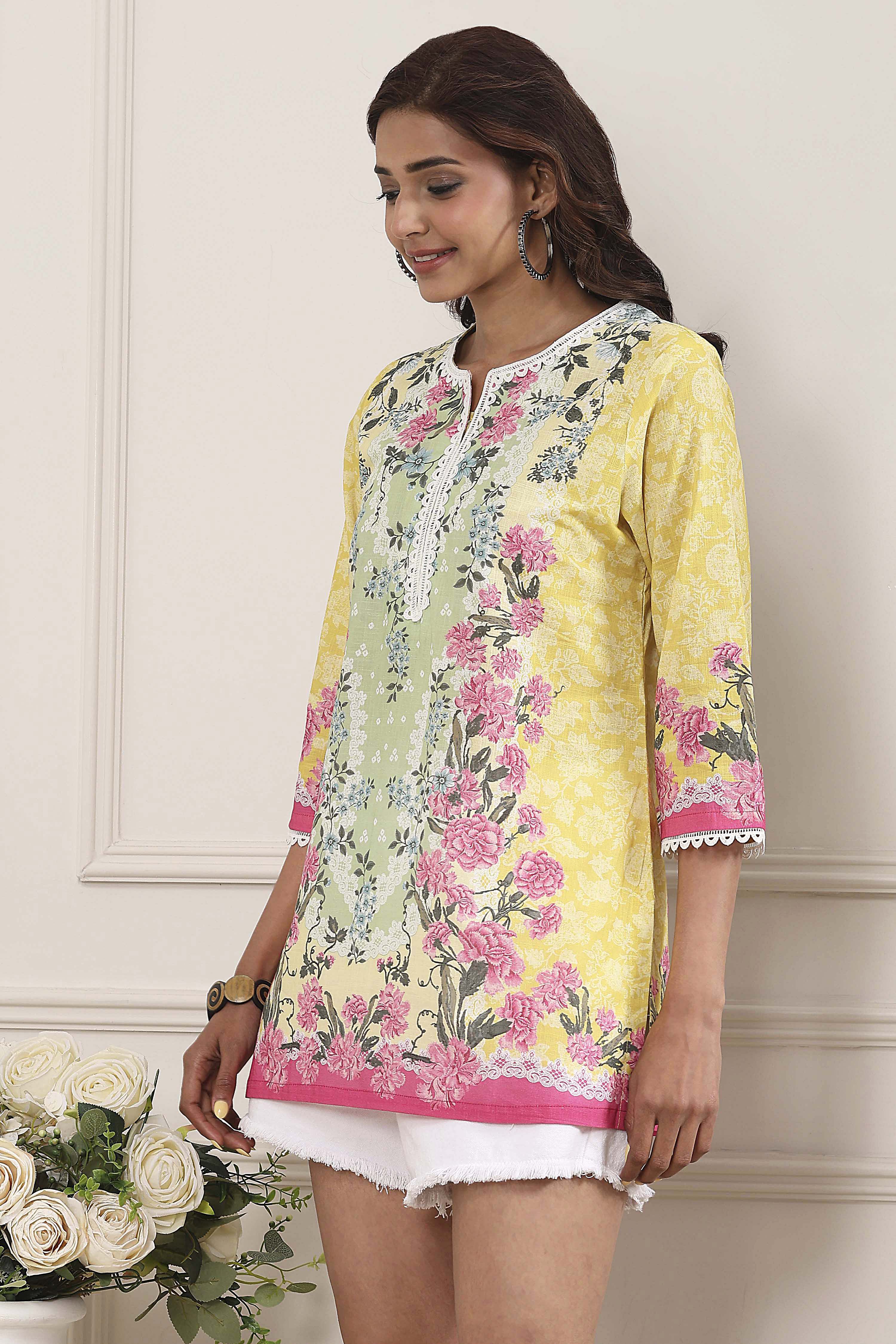 Yellow Cotton Printed Straight Short Kurta image number 2