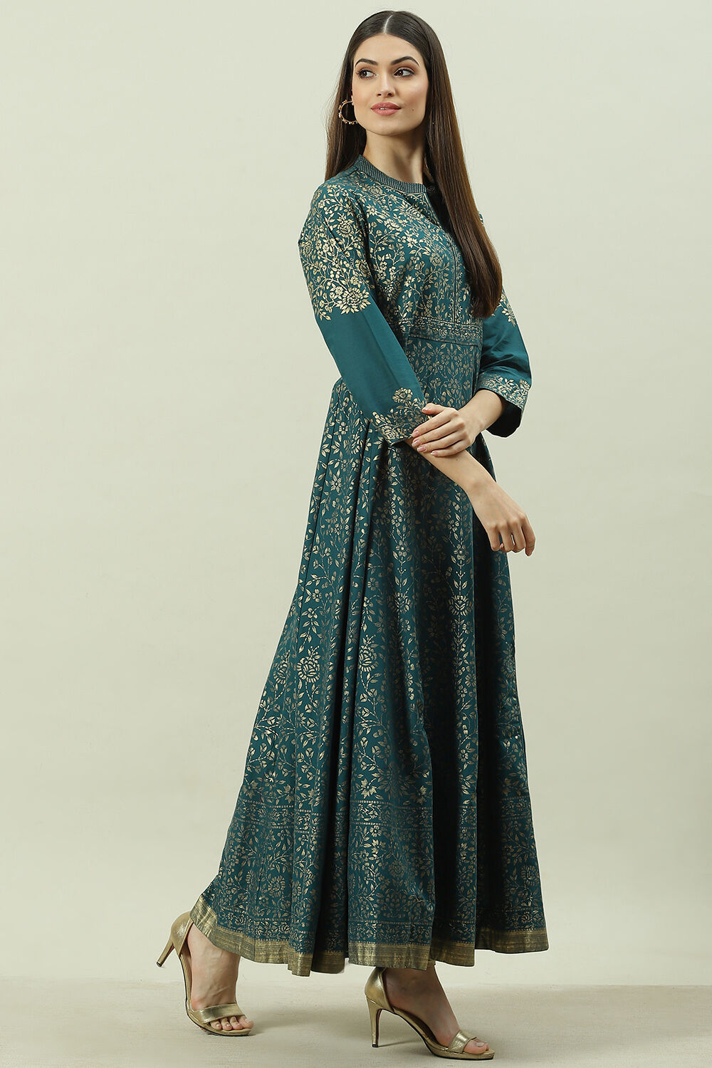 Black Cotton Flared Printed Dress image number 3