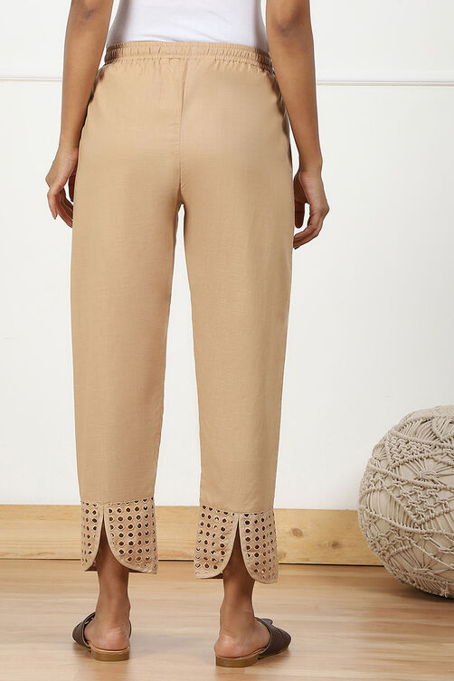 White Cotton Regular Solid Pants image number 5