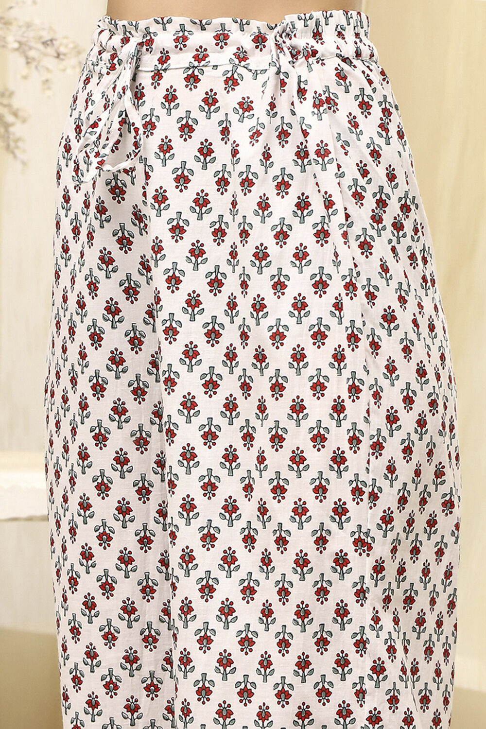 Lime Green and White Cotton Screen Print Unstitched Suit Set image number 3