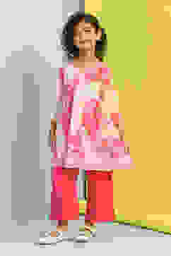 Cream-Colored and Pink Cotton Gathered Kurta Set image number 6