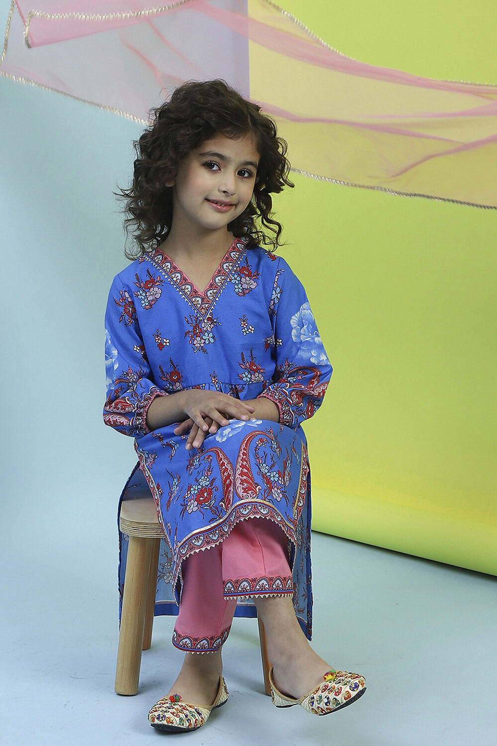 Blue and Pink Cotton Printed Straight Suit Set image number 0