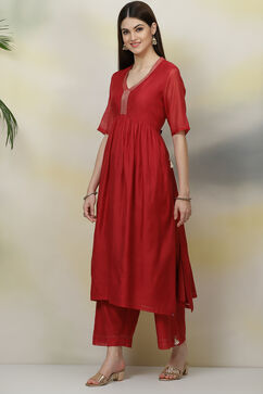 Red Flared Poly Modal Fusion Wear 2 Piece Set image number 3
