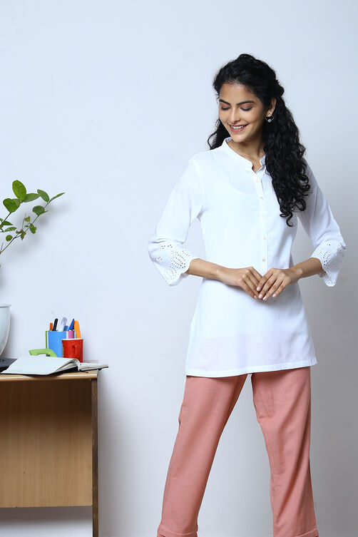 Black Cotton Flax Solid Kurti image number 3