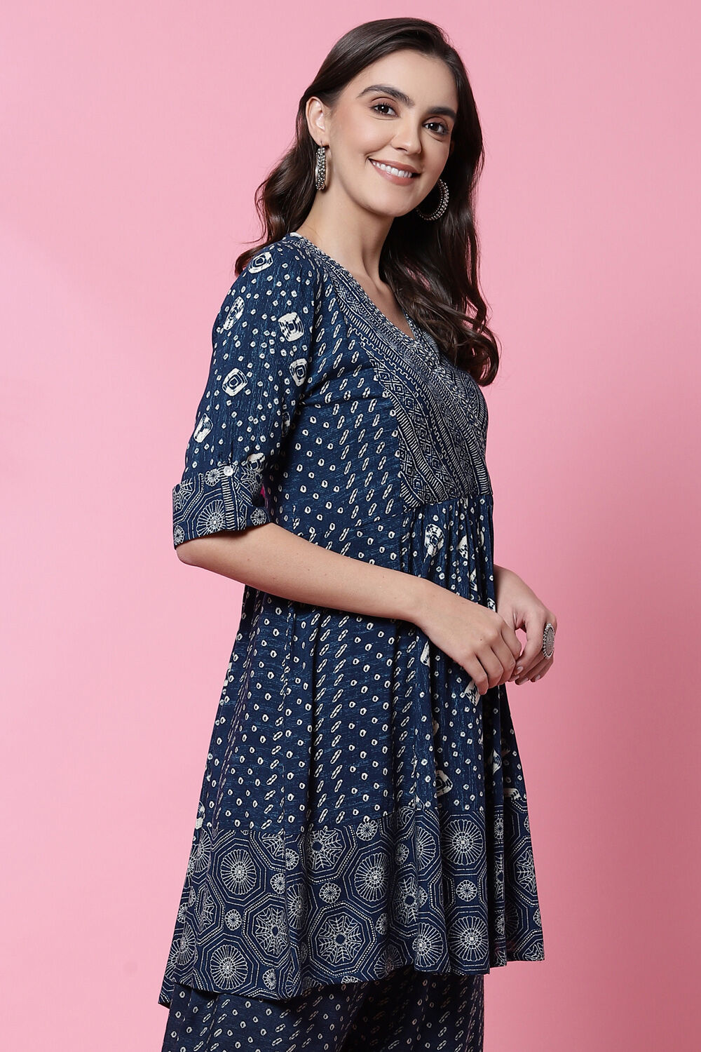 Indigo LIVA Flared Printed Short Kurti image number 3