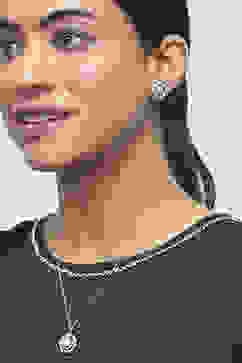 Pearl Brass Necklace Set image number 3