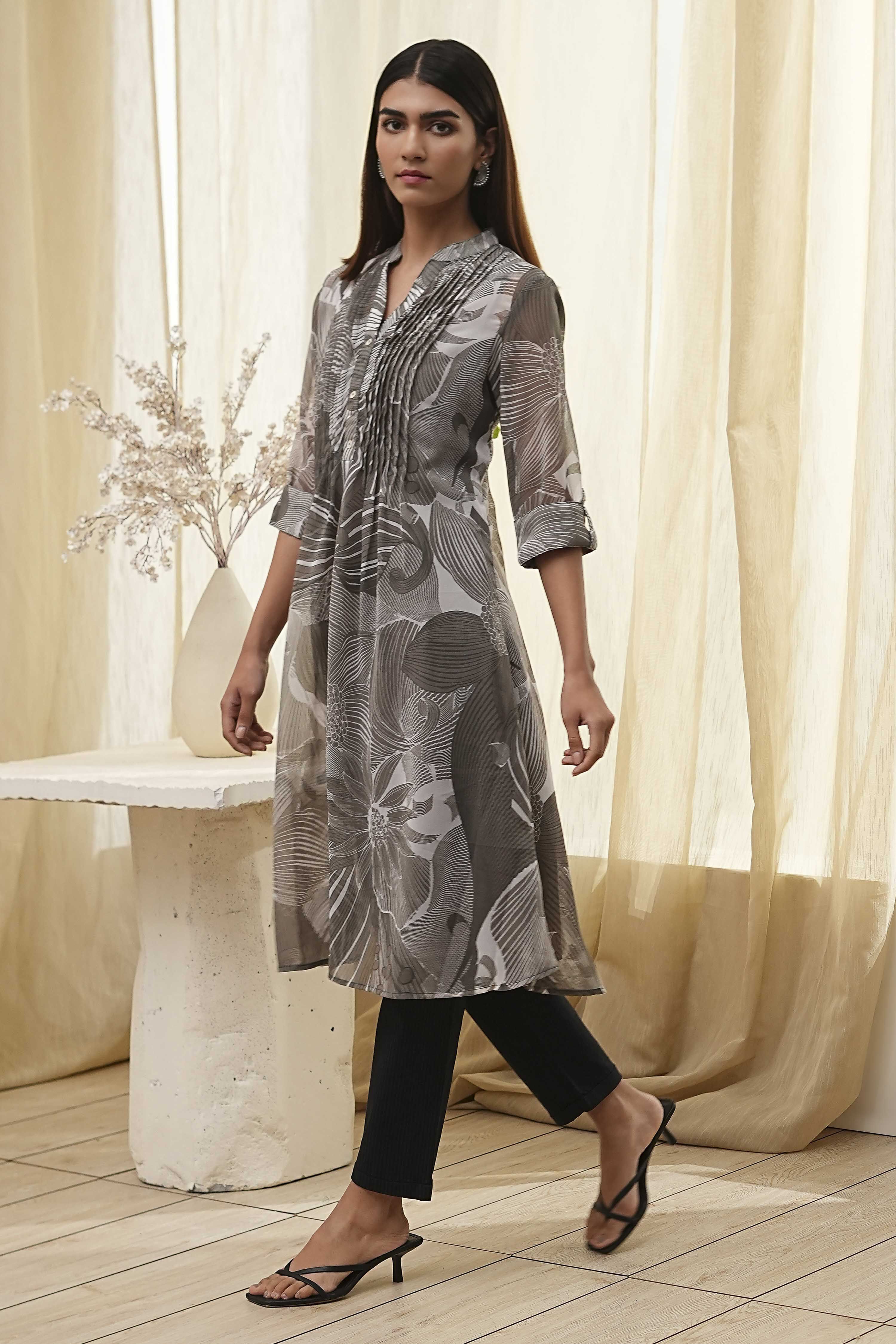 Grey Printed Pleated A-Line Kurta image number 2