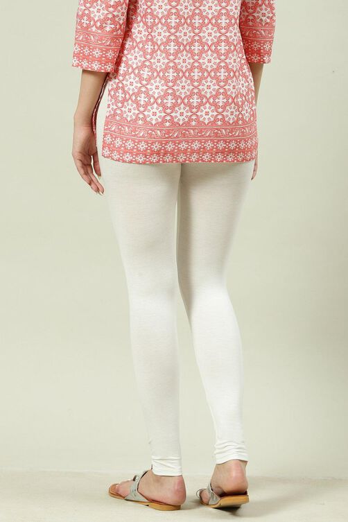 Black Viscose Lycra Solid Leggings image number 4