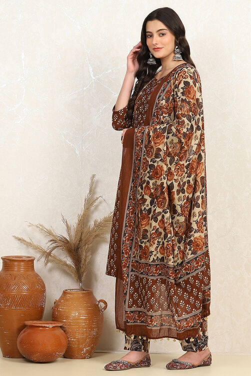 Green Cotton Printed Unstitched Suit Set image number 4