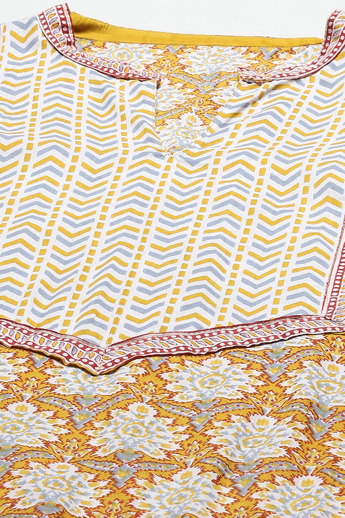 Blue Cotton Screen Printed Unstitched Suit Set image number 2