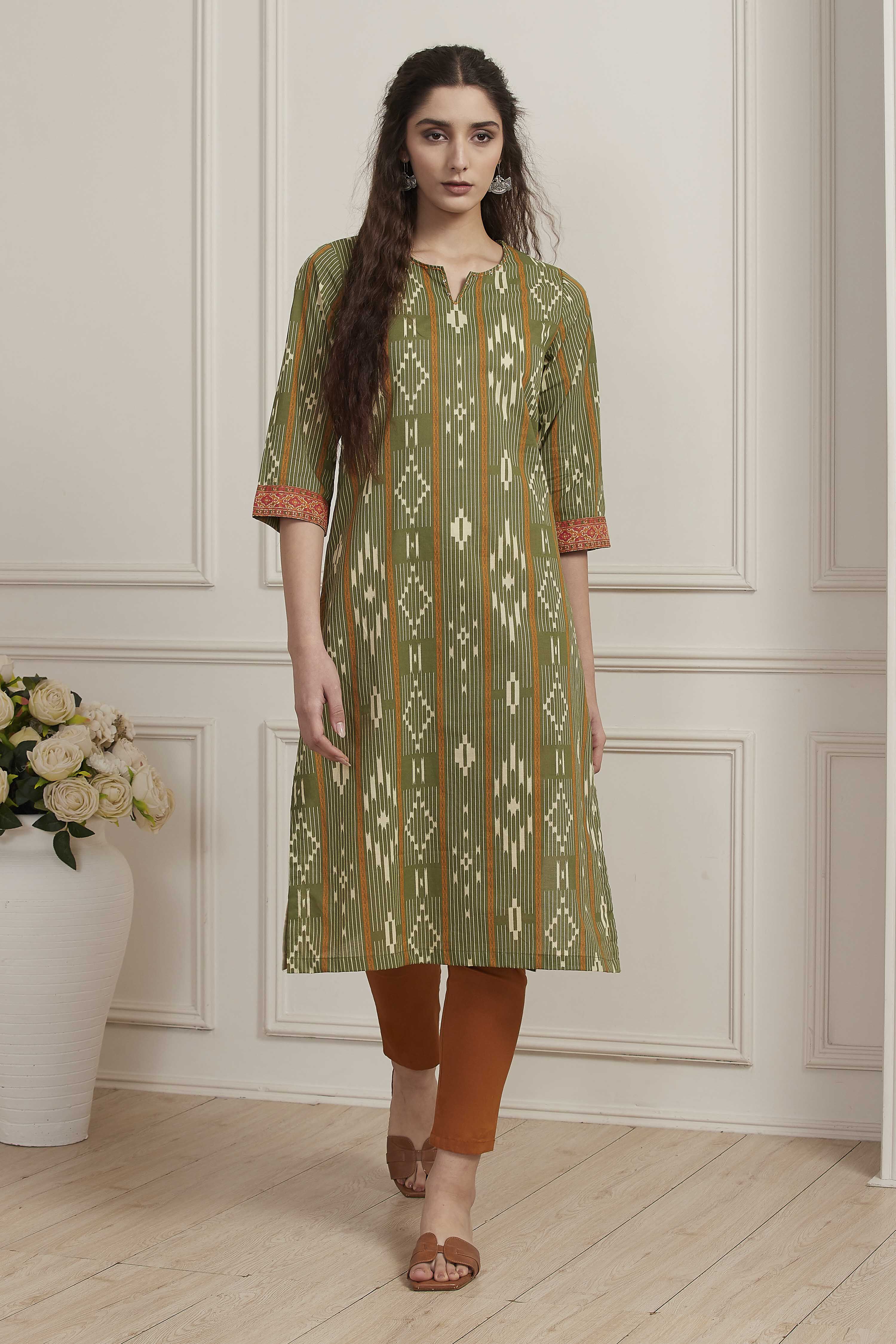 Blue Cotton Straight Kurta image number 5