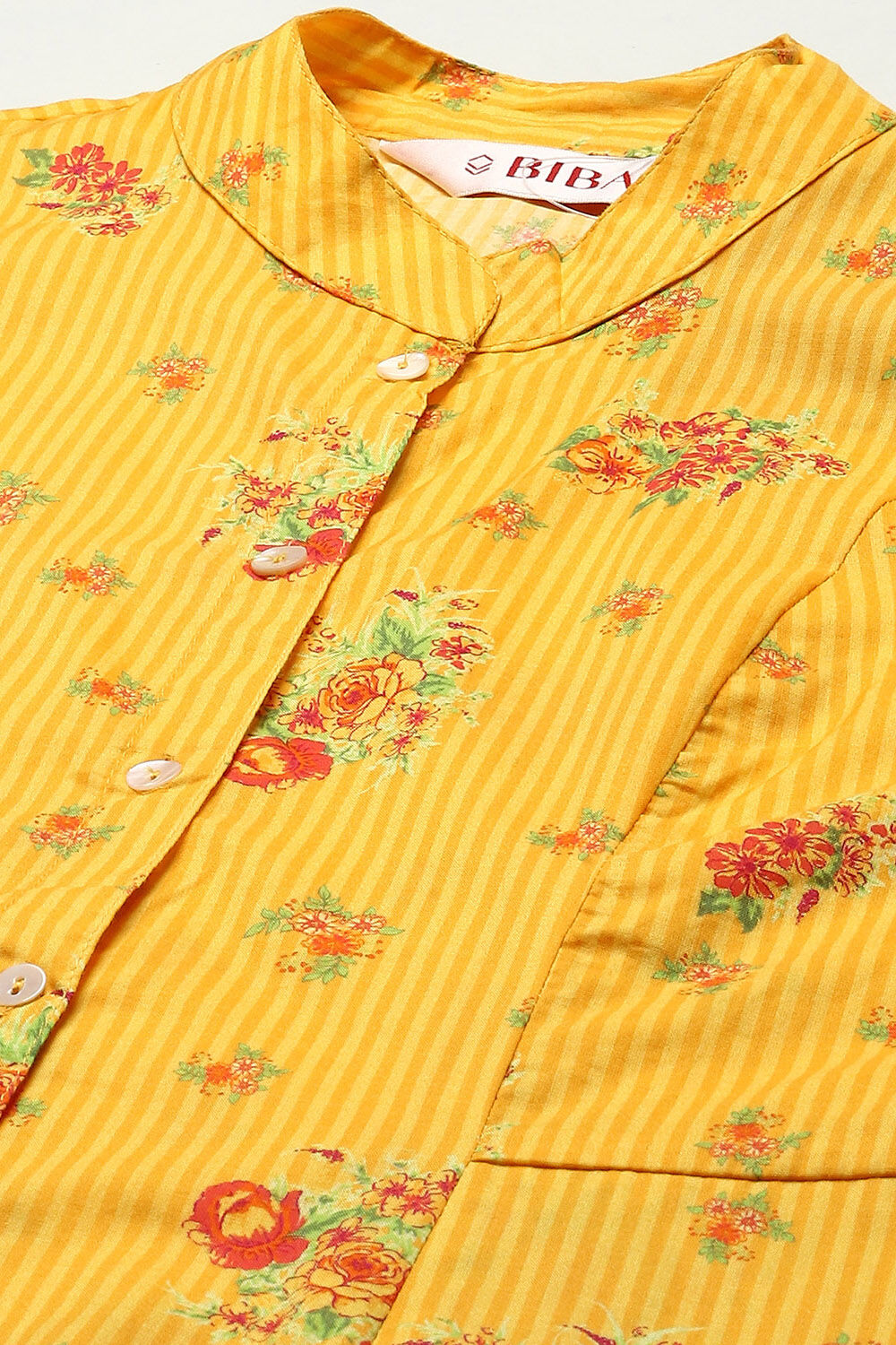 Yellow Cotton Straight Kurta Slim Pant Suit Set image number 1