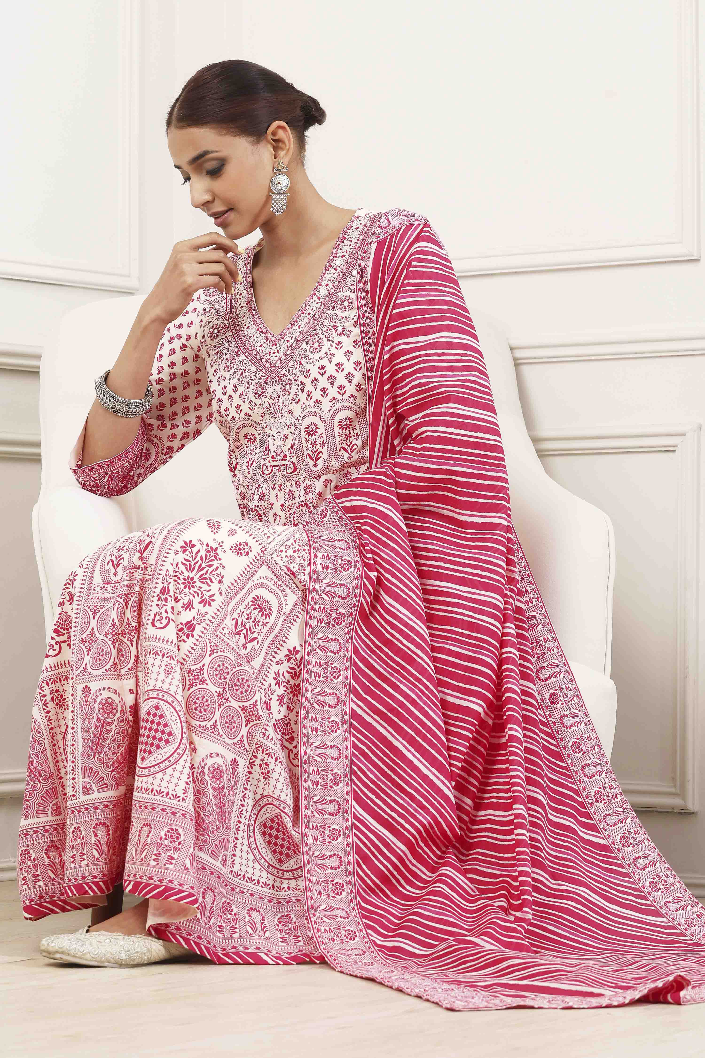 Pink Cotton Kalidar Suit Set image number 6