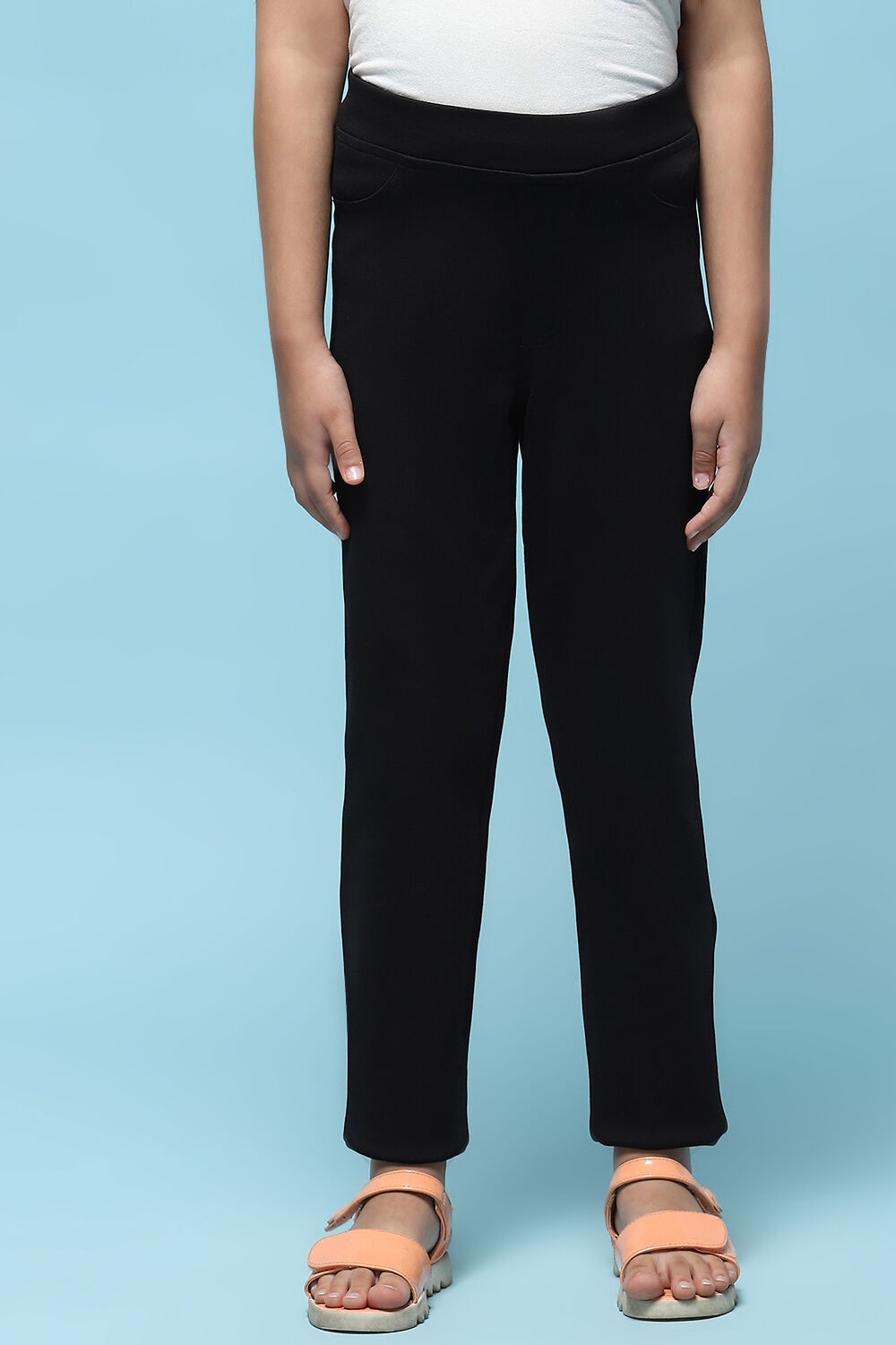 Black Cotton Lycra Skinny Jeggings image number 4