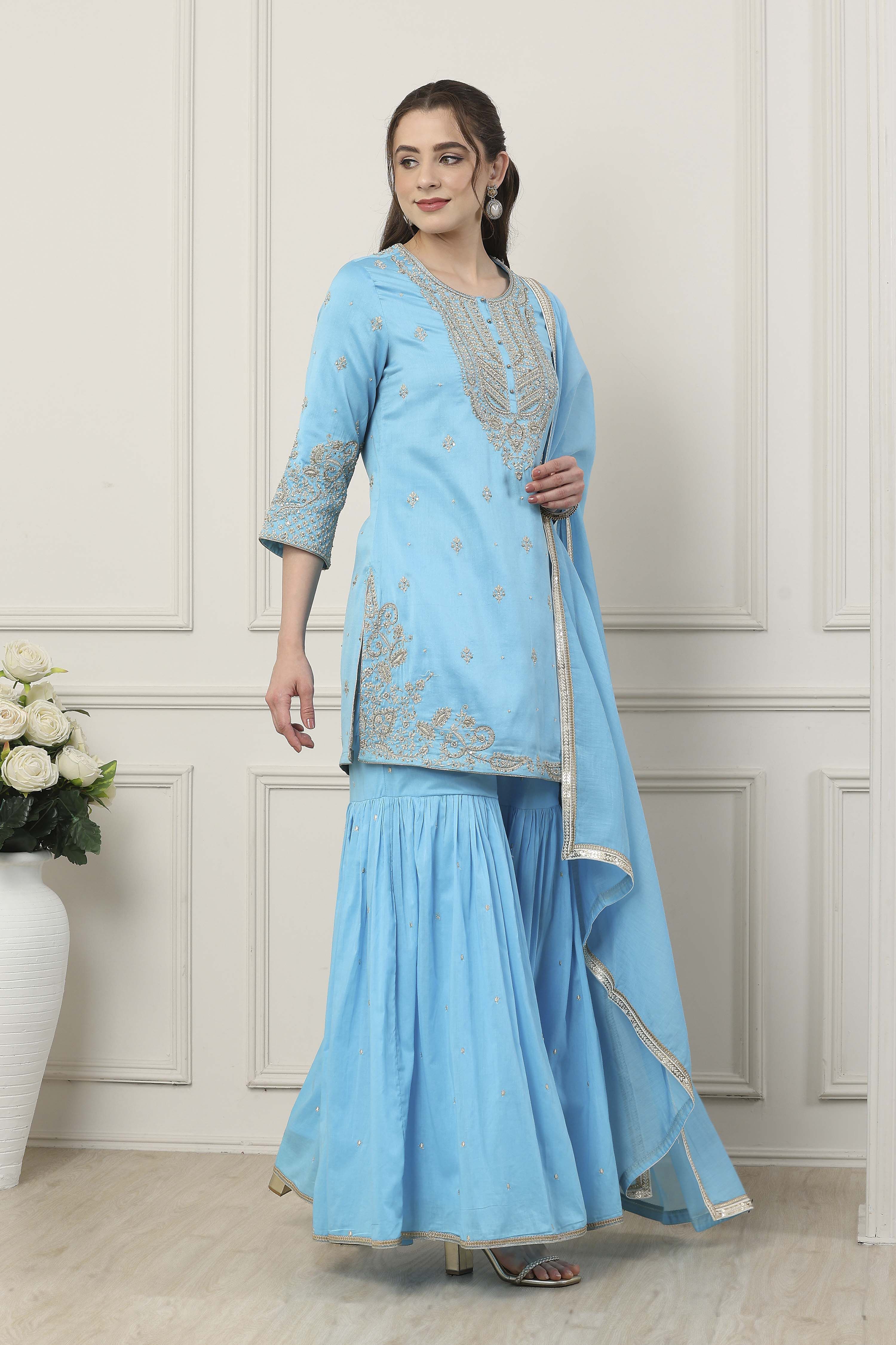 Blue Silk Chanderi Yoke Embroidered Straight Suit Set image number 5