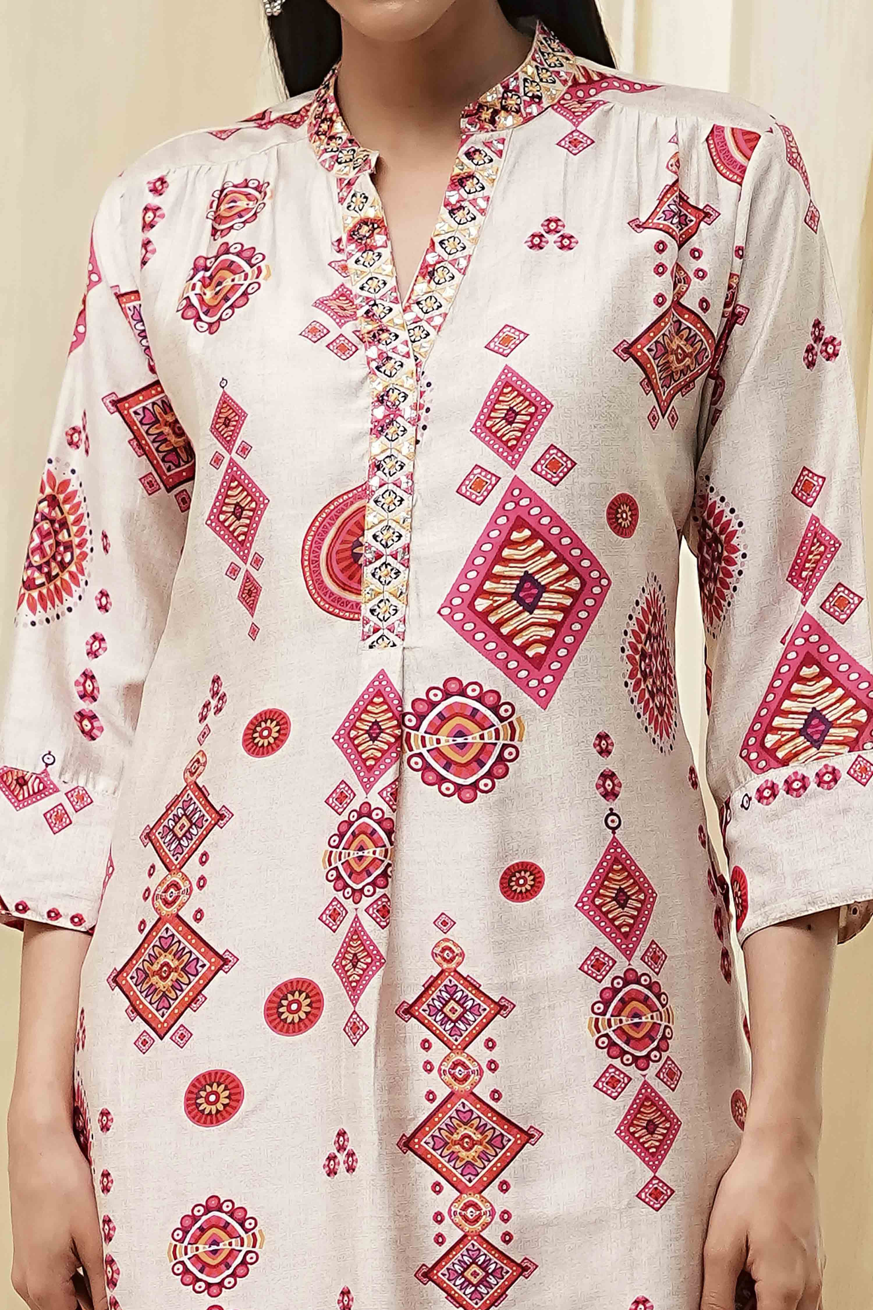 Ecru and Pink Printed Straight Kurta image number 1