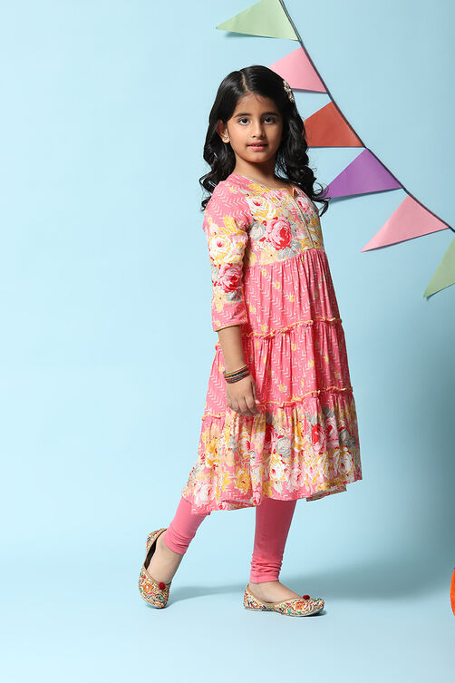Yellow Rayon Flared Printed Kurta Set image number 5