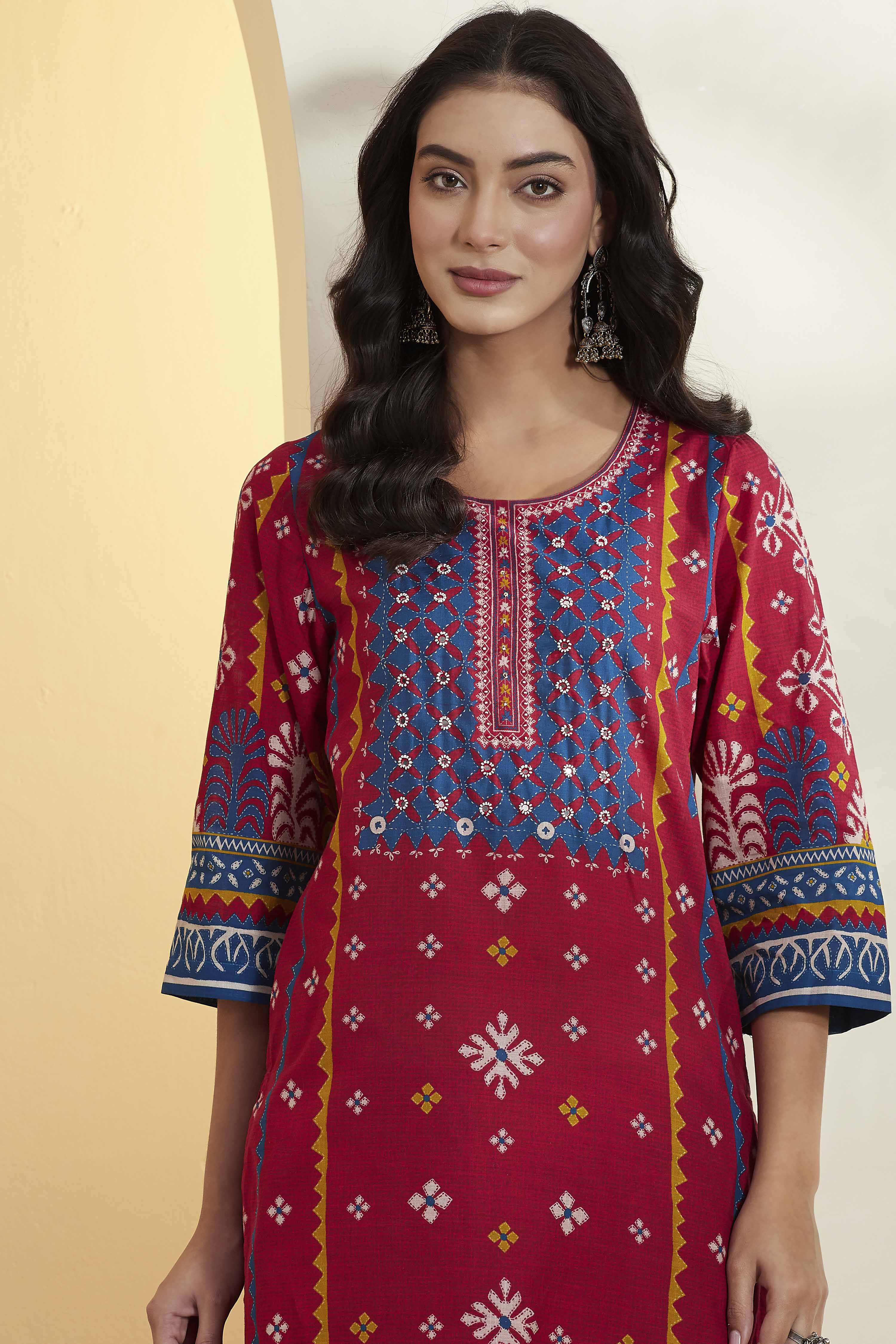 Red Cotton Printed Straight Kurta Set image number 1