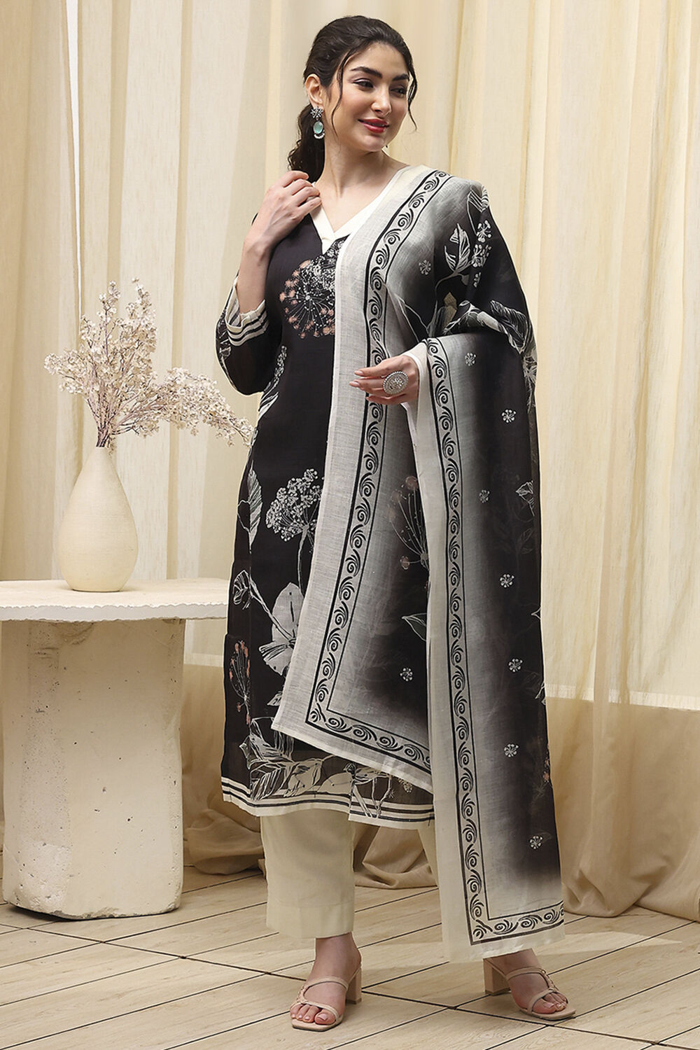 Black Linen Printed Unstitched Suit Set image number 1