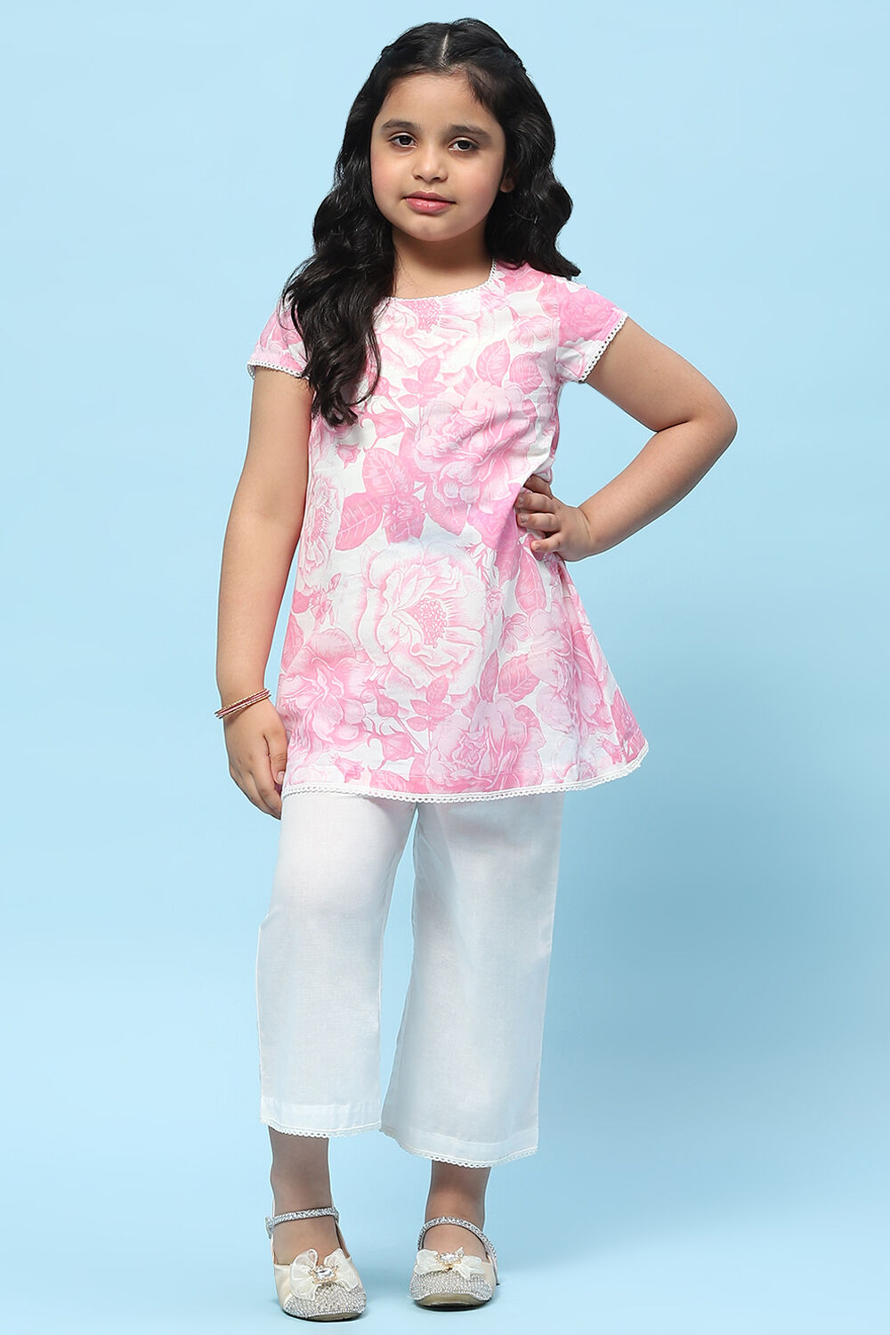 Pink White Cotton Floral Printed Kurta and Palazzo image number 6