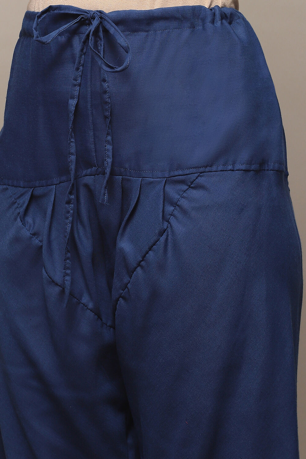 Red Satin Unstitched Suit Set image number 3