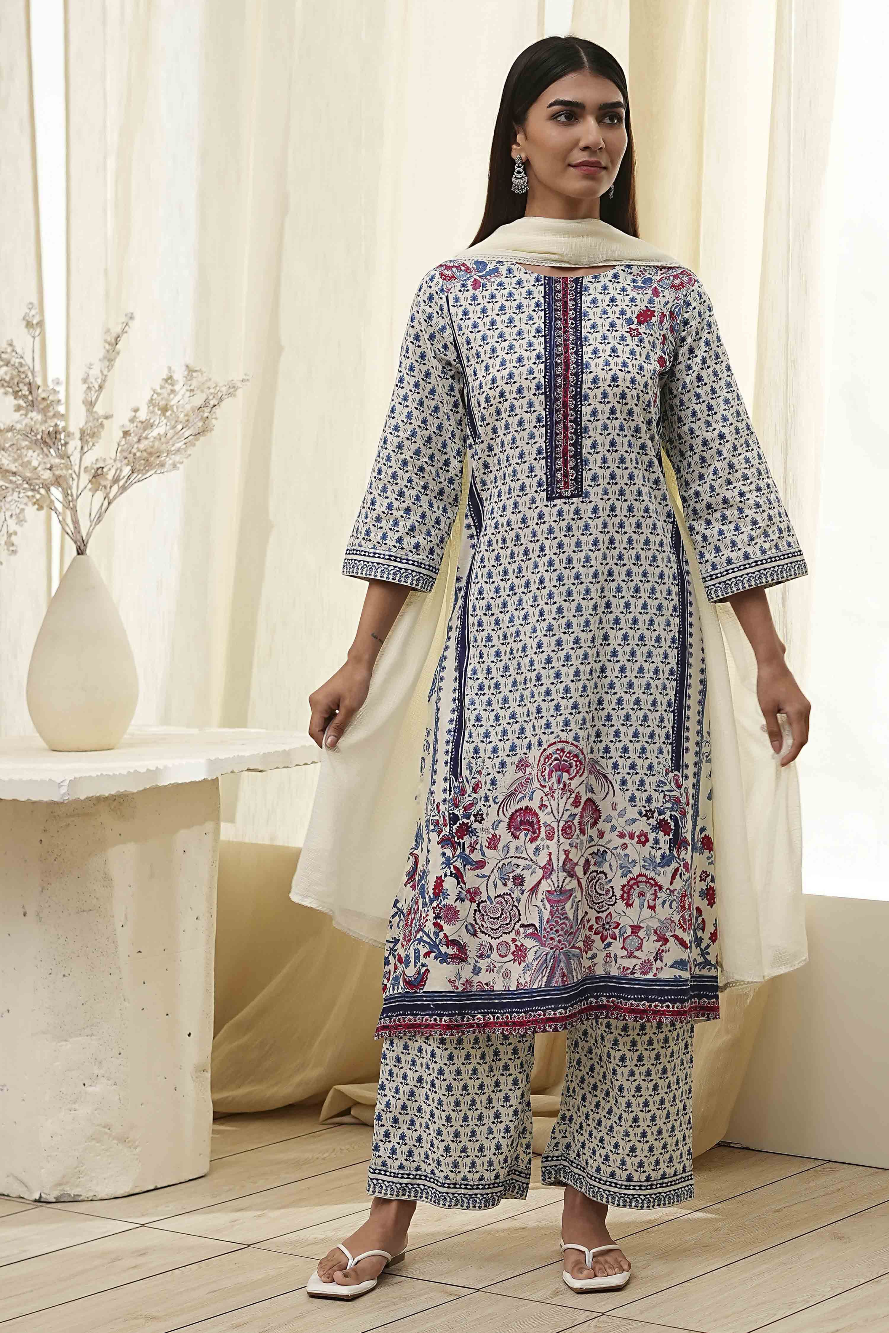 Off-White Cotton Printed Straight Suit Set image number 0