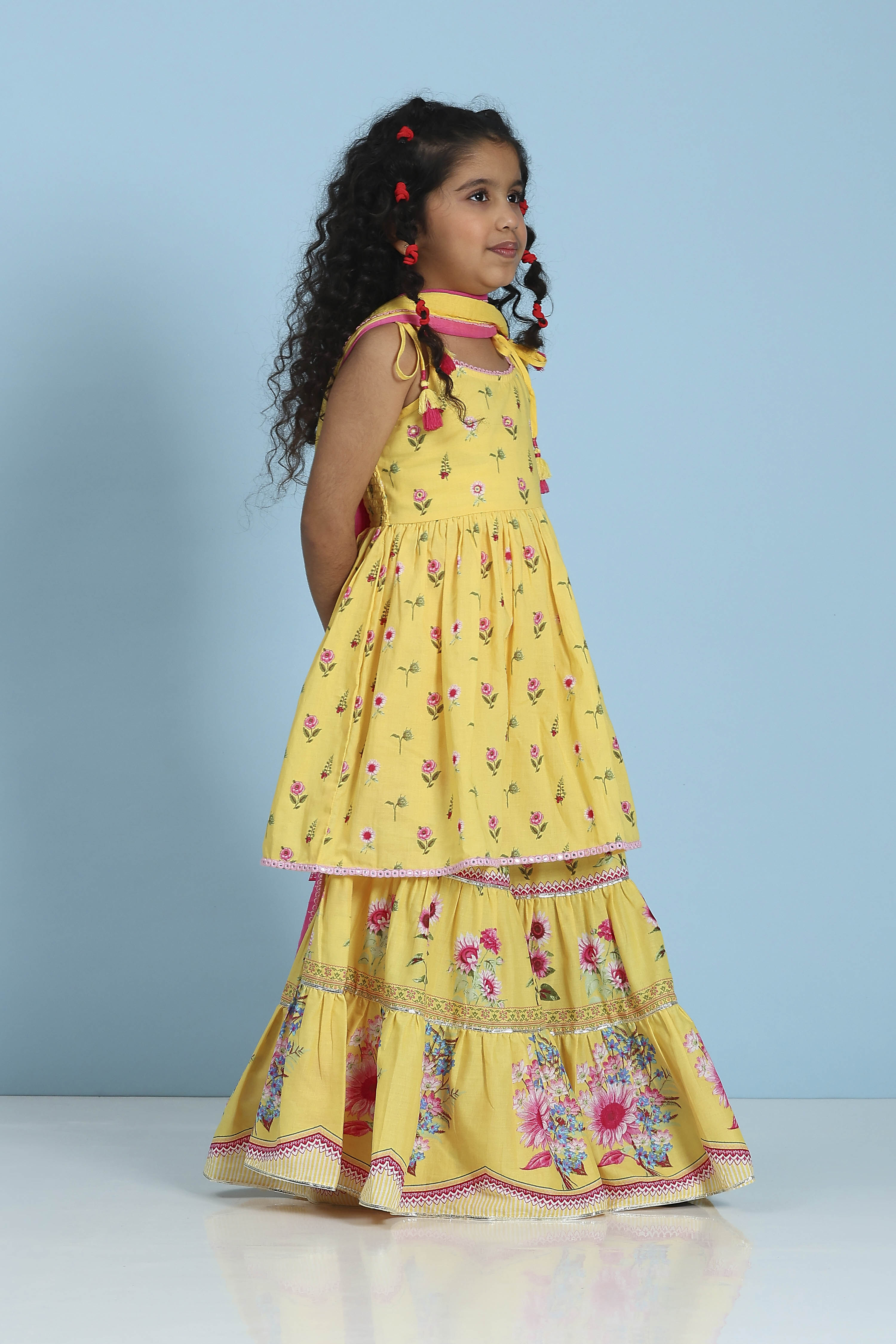 Yellow Cotton Printed Peplum Suit Set image number 5