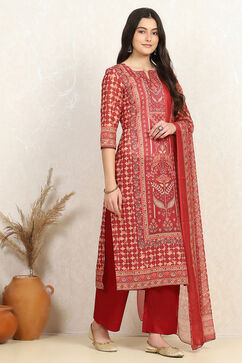 Red Cotton Digital Print Unstitched Suit Set image number 6