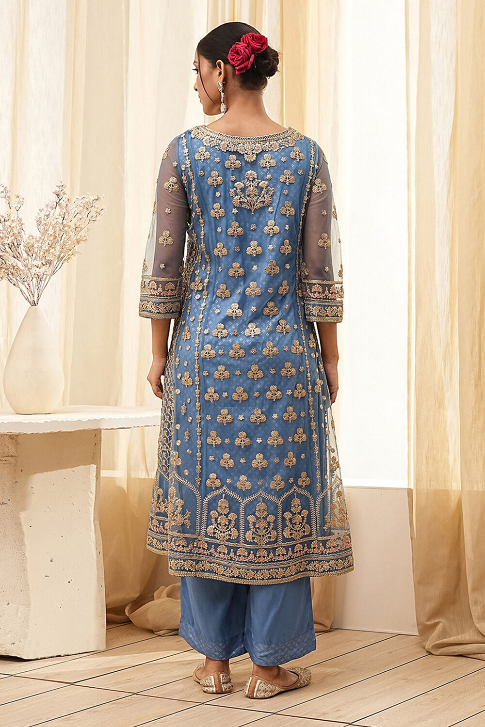 Light Blue Net Layered Suit Set image number 4