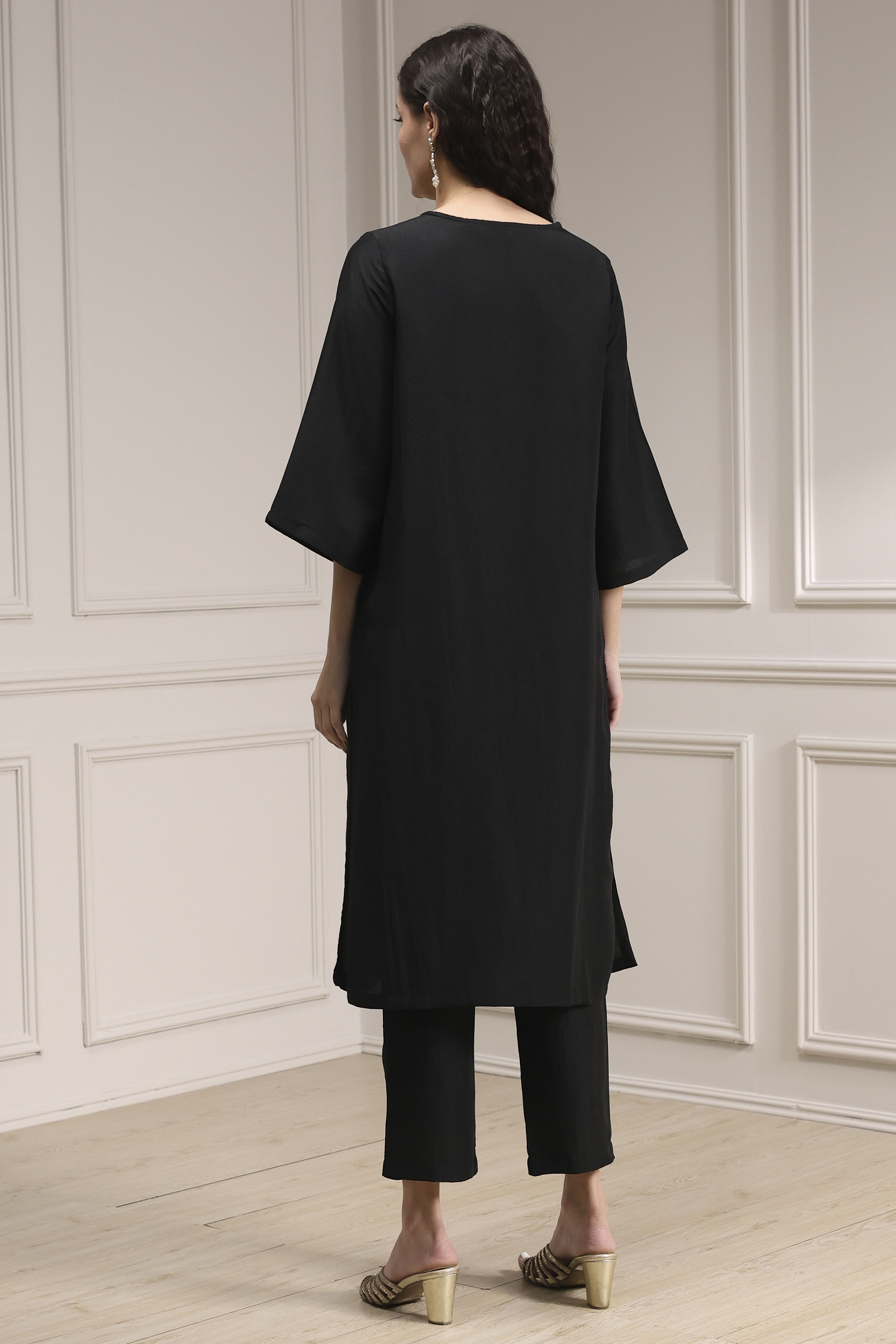 Black Textured Straight Kurta Pants Set image number 4