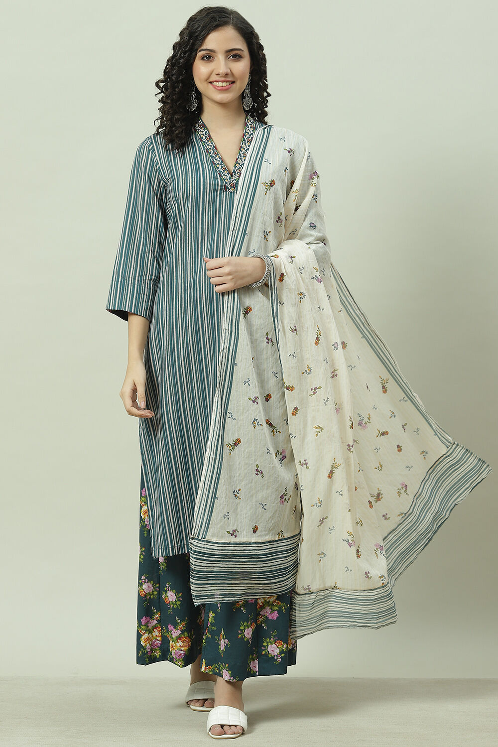 Blue Cotton Straight Kurta Palazzo Suit Set image number 0