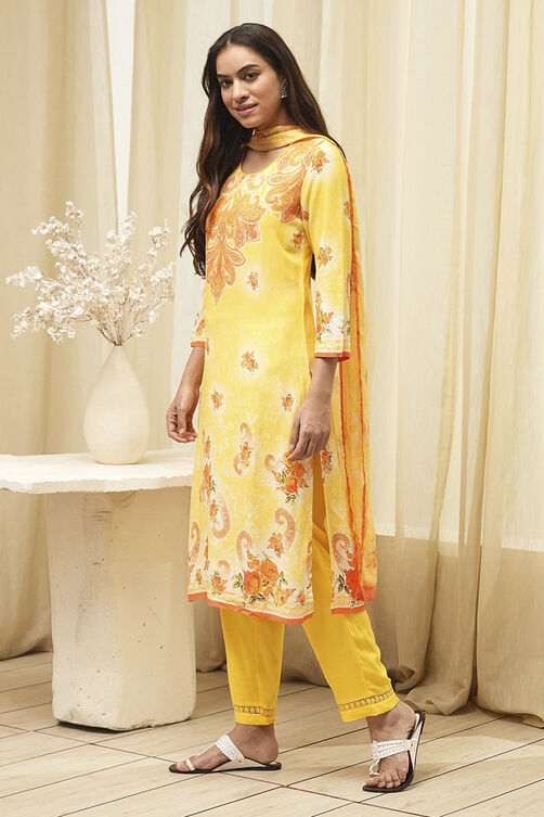 Light Blue Rayon Straight Kurta Regular Pants Suit Set image number 3