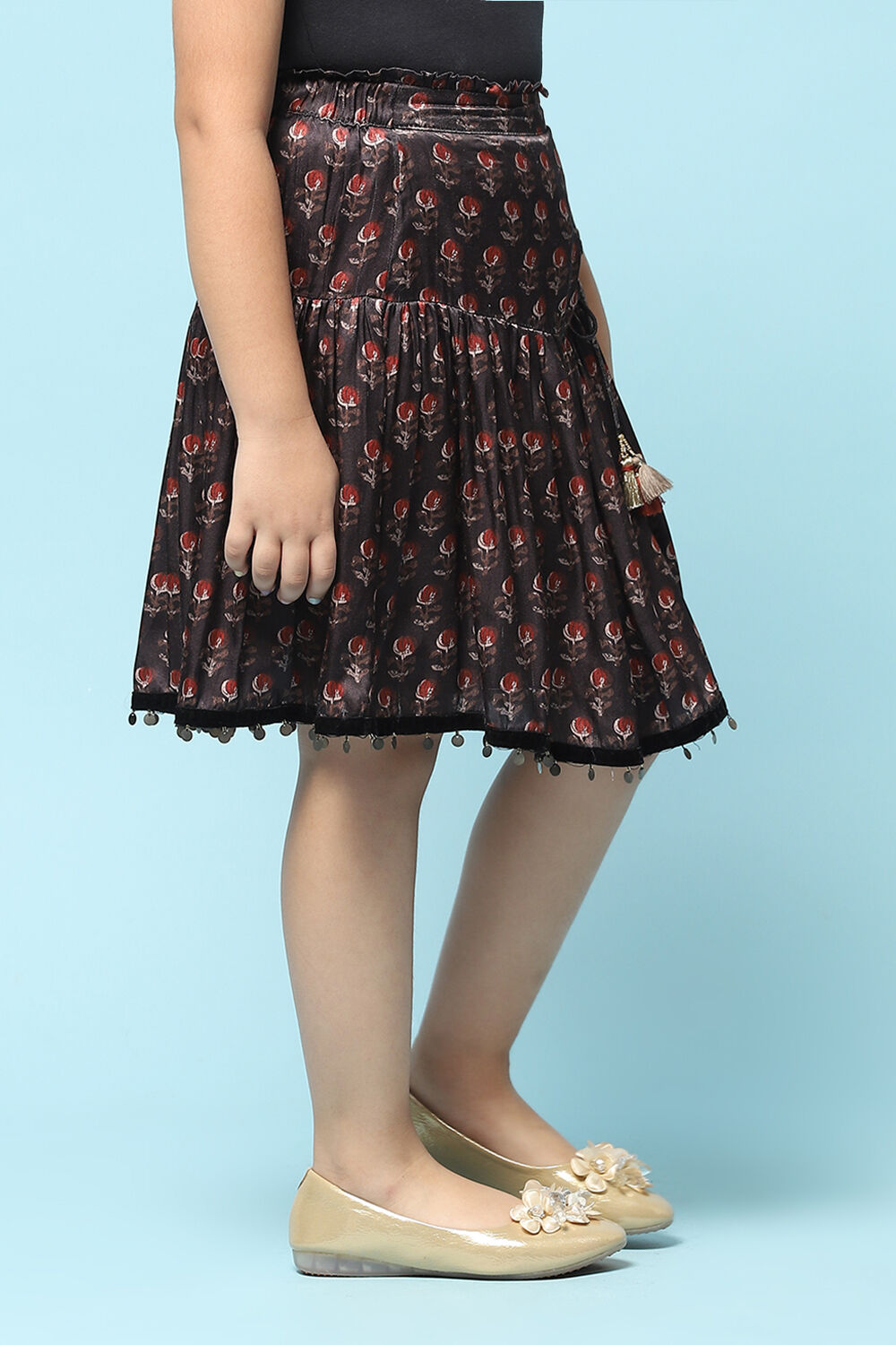 Black Viscose Printed Short Skirt image number 3