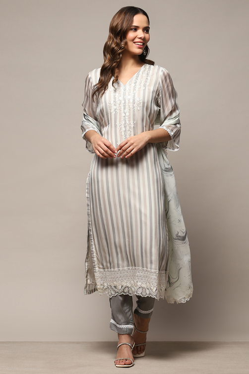 Grey Organza Unstitched Suit Set image number 8