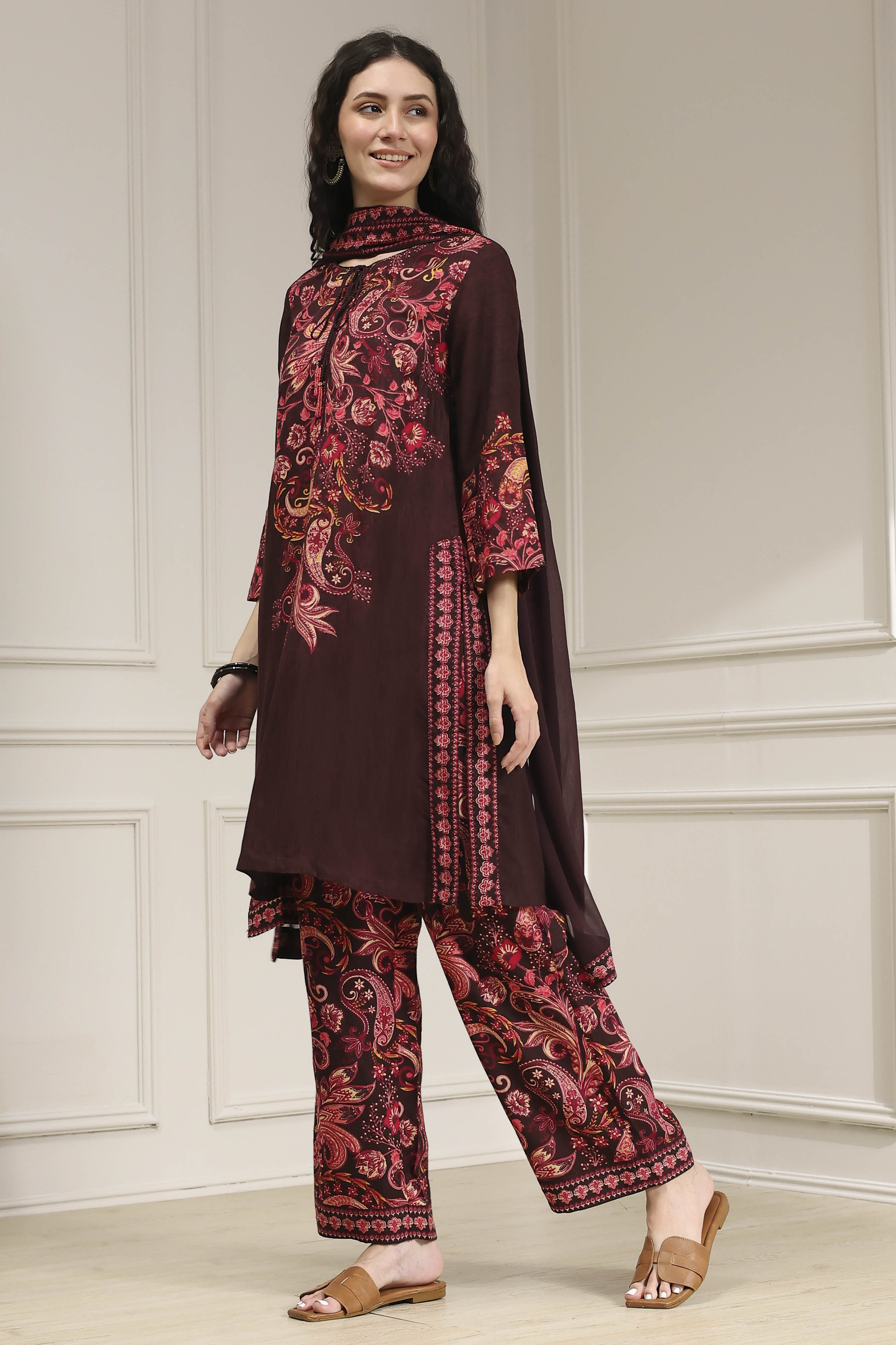 Brown Printed Straight Suit Set image number 3