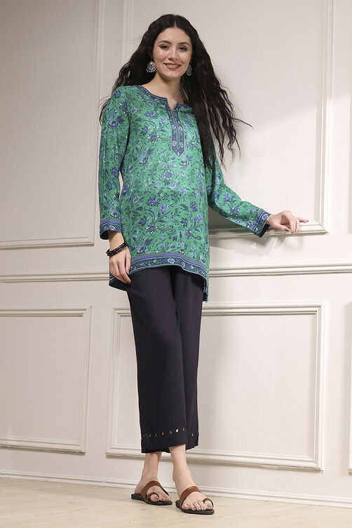 Indigo Polyester Straight Printed Short Kurta image number 0
