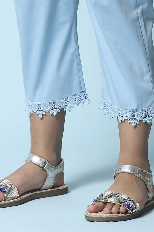 Pink Cotton Blend Capris image number 3