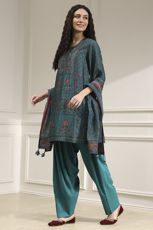 Brown Printed Straight Suit Set image number 3