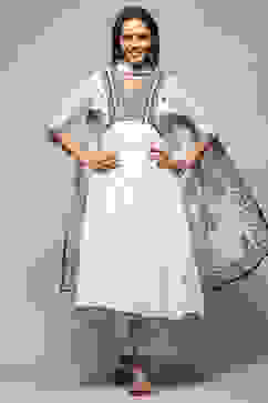 Off White Cotton Gathered Suit Set image number 0