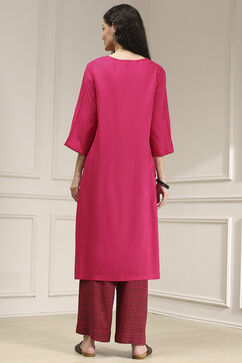 Pink Embroidered Straight Suit Set image number 4