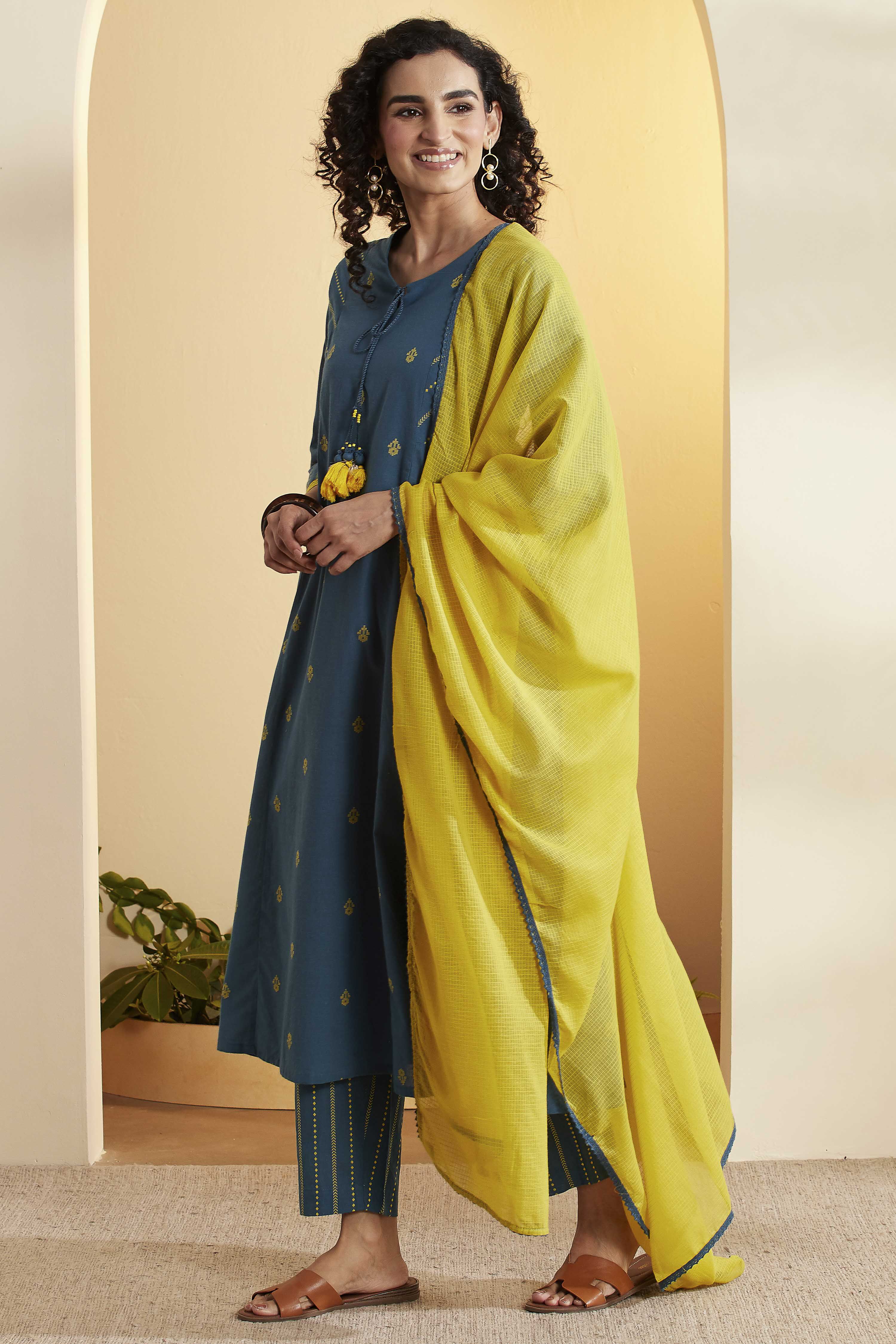 Teal Blue Cotton Yarndyed Suit Set image number 3