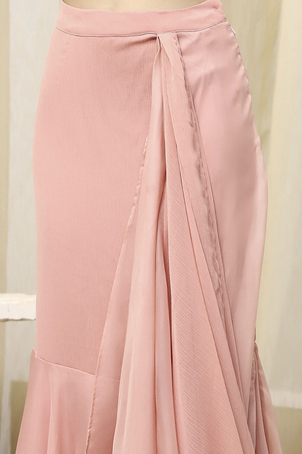 Nude-Colored Peplum Pre-Draped Saree image number 2