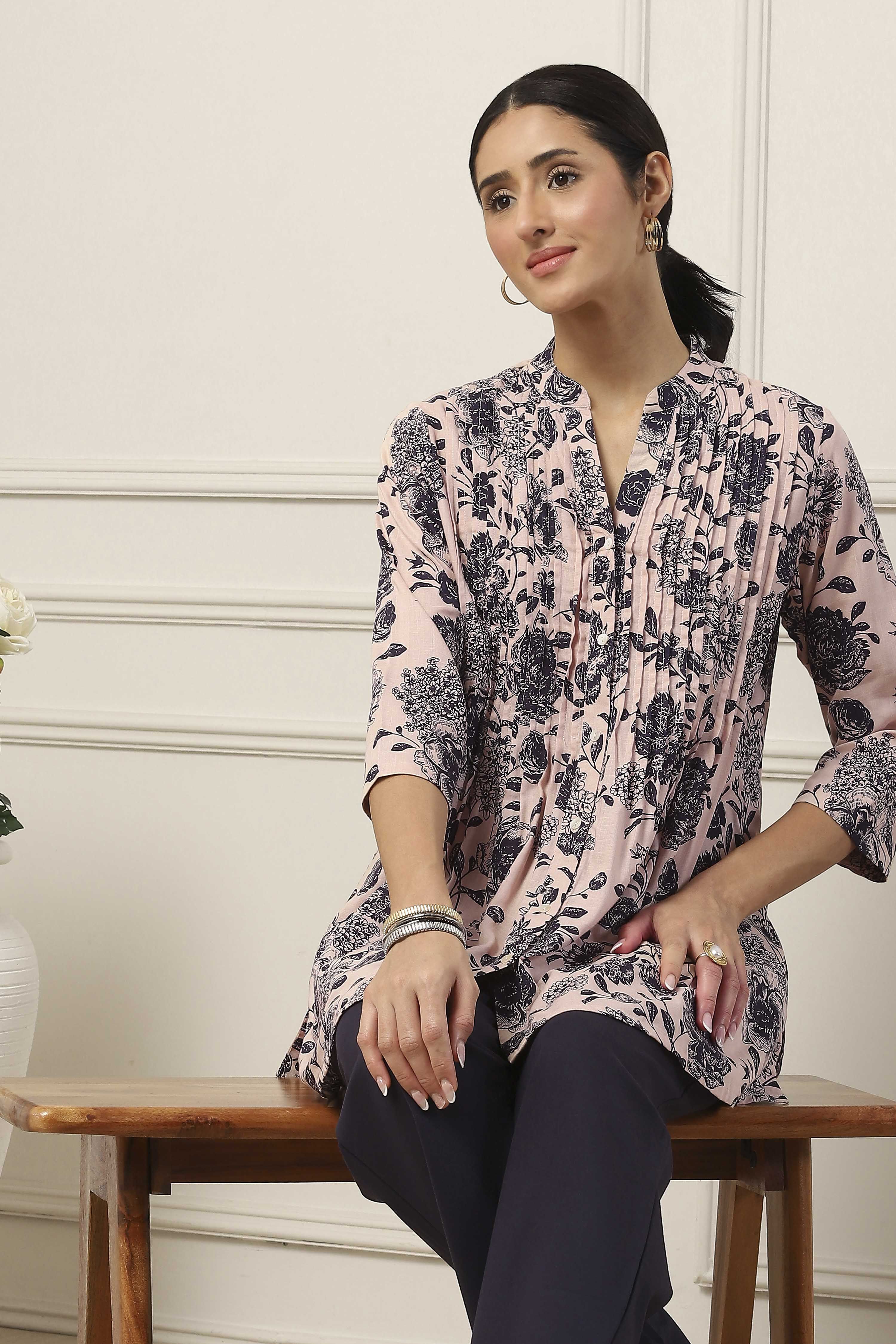 Beige Viscose Rayon Straight Kurta image number 6