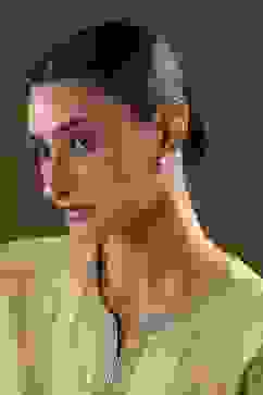 Gold Brass Studs image number 3