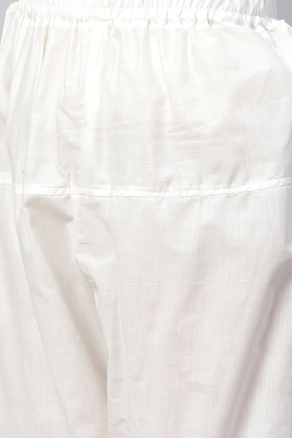 Off White Cotton Blend Digital Print Unstitched Suit Set image number 3