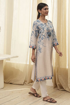 Beige and Blue Cotton Floral Straight Kurta image number 4